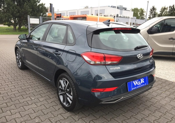 Hyundai I30 cena 68900 przebieg: 15600, rok produkcji 2022 z Kałuszyn małe 172